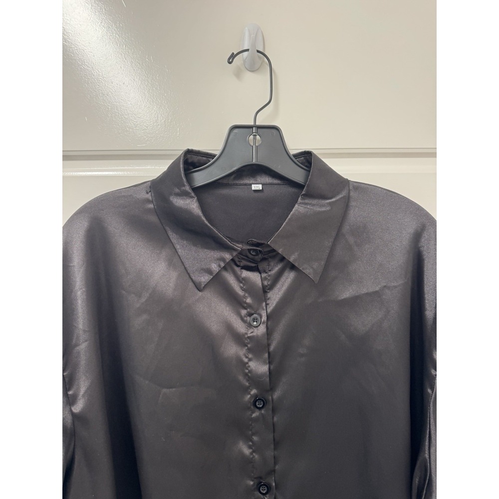Boutique XXL Black Satin Women’s Top Blouse Button Front Hi Lo Hem A11
